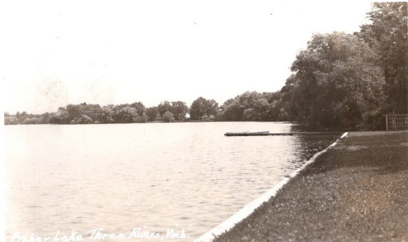 Fishers Lake (Fisher Lake, Fishers Lake) - Vintage Postcard (newer photo)